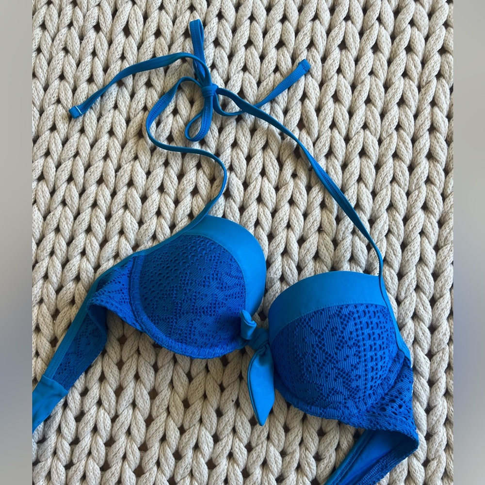 NWOT! Aerie 34B Blakely Blue Lace Women's Bikini Top